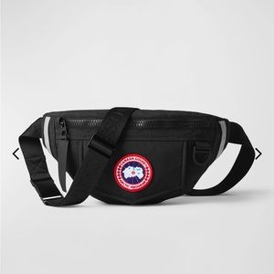 NWT Canada Goose waist pack (belt bag) unisex